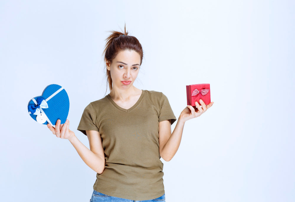 10 moduri de a gestiona dezamagirea in fata unui cadou nepotrivit