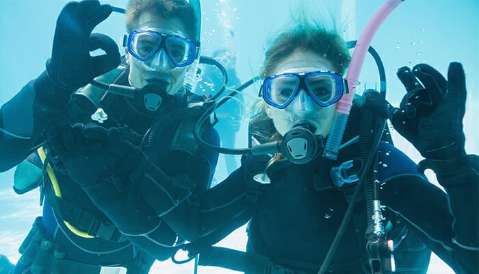 35 de ponturi mega-tari pentru incepatorii in scuba diving