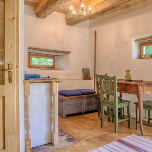 Escape in a Transylvanian village