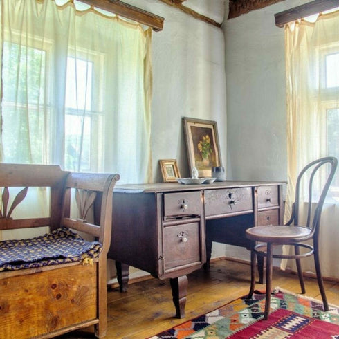 Escape in a Transylvanian village