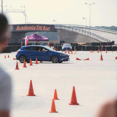 Curs de conducere defensiva N2 - intermediar