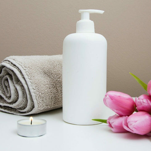 Rasfat suprem pentru Ea: impachetare cu ciocolata, tratament facial, manichiura