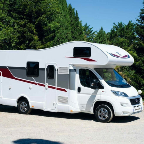 Vacanta de lux pe 4 roti