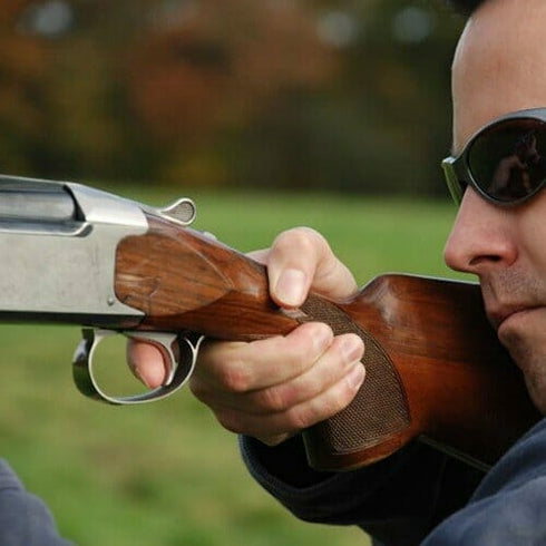 Shooting sport at the table. Trot or Skeet