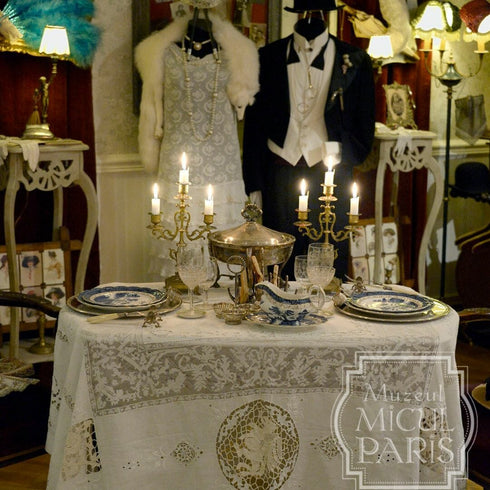 Cina romantica la muzeu