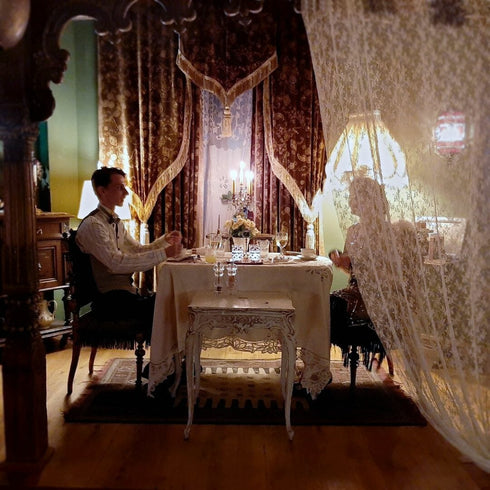 Cina romantica la muzeu