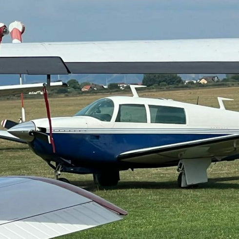 Experience with a unique plane in Romania - 300 km/hour