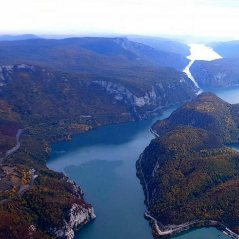 Zbor de prezentare cu avionul - Dunarea, insula Simian si orasul Drobeta