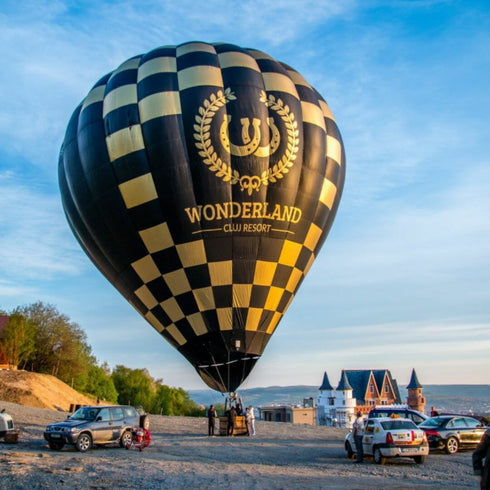 Cerere in casatorie intr-un balon cu aer cald deasupra Clujului