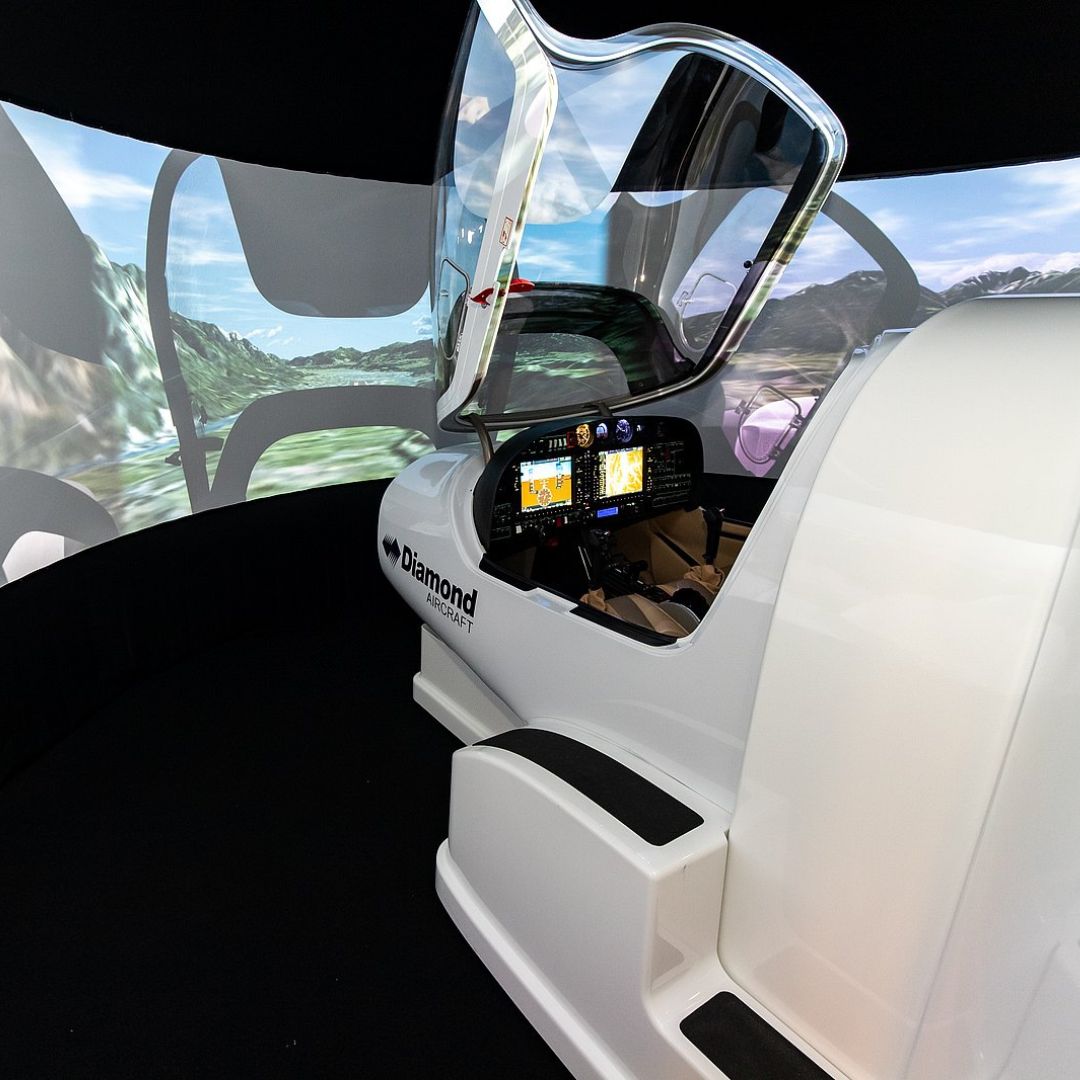 Simulator zbor Constanta - Experiența de pilot pe DA42 Twin Star