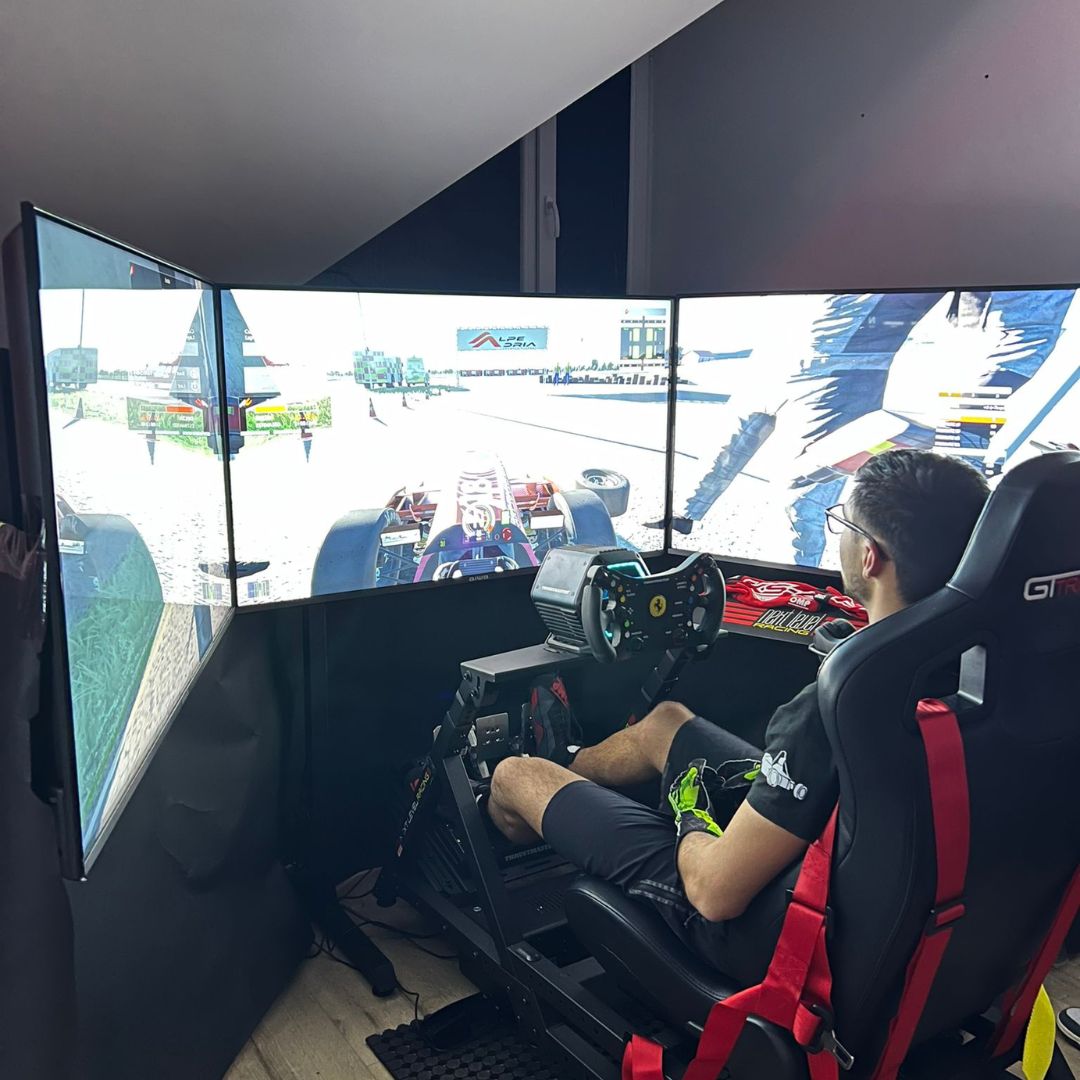 Formula 1 & Rally Simulator Cluj - Adrenaline Experience