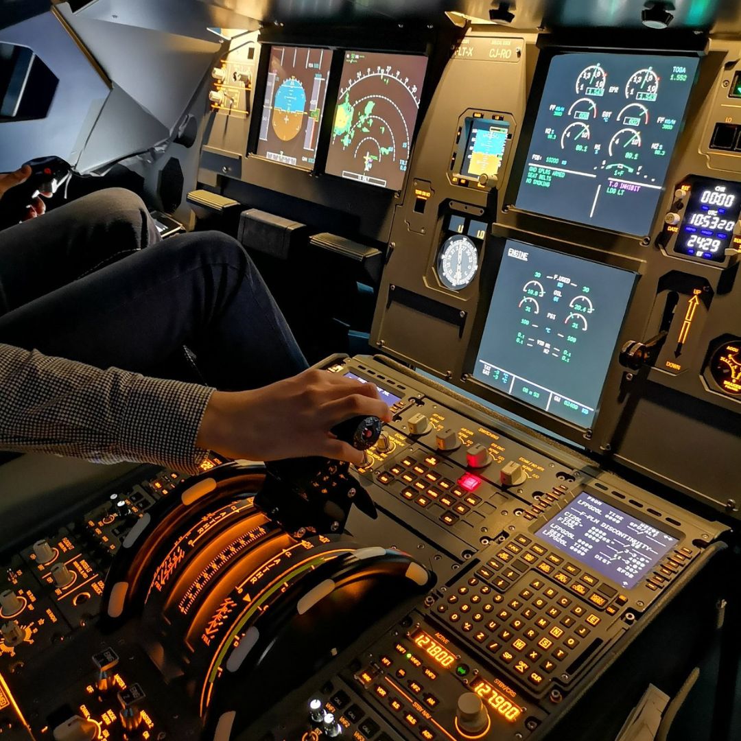 Flight Simulator Cluj - Airbus A320 Experience | CadouriPerfecte