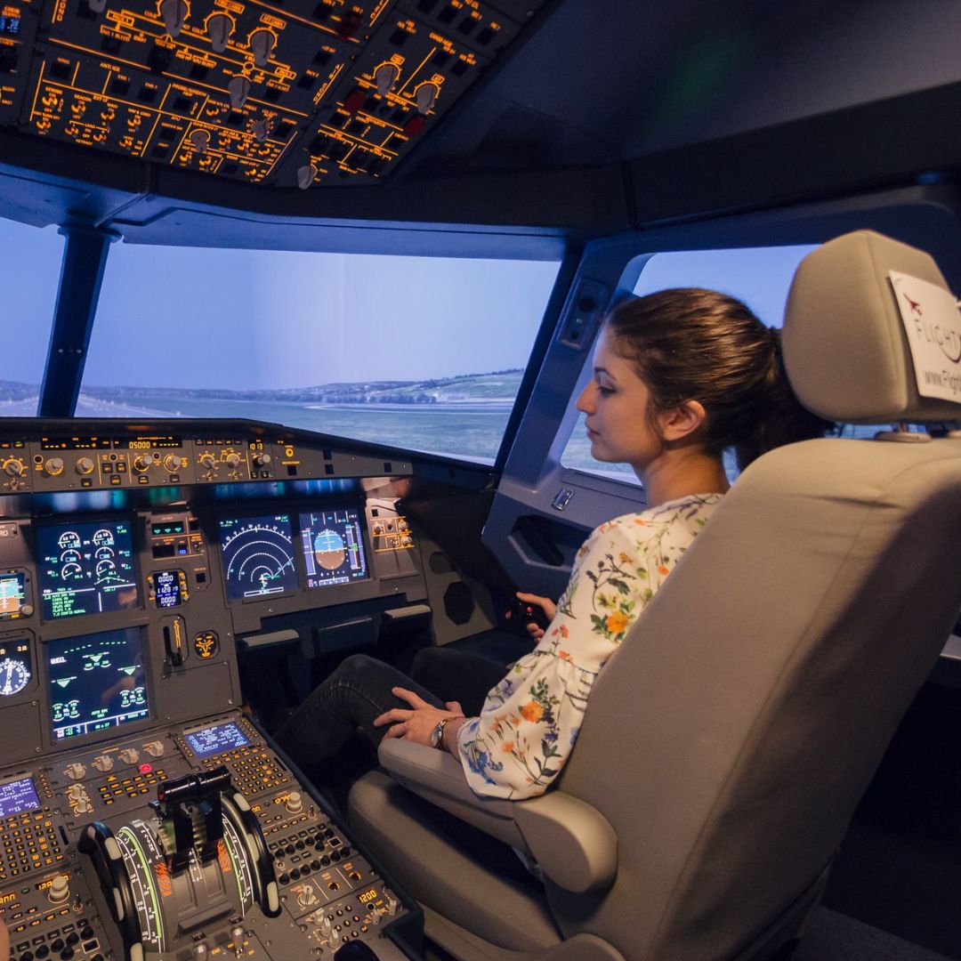 Flight Simulator Cluj - Airbus A320 Experience | CadouriPerfecte