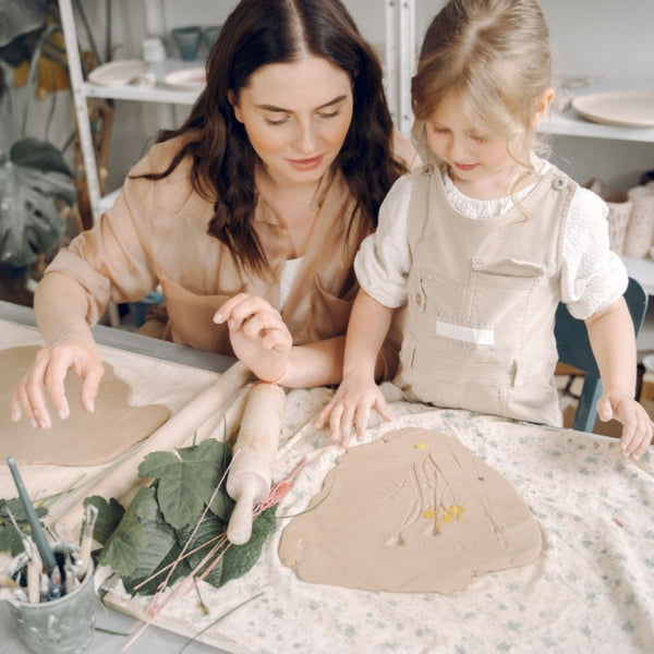 Family Pottery Workshop in Brașov – 2 Creative Hours