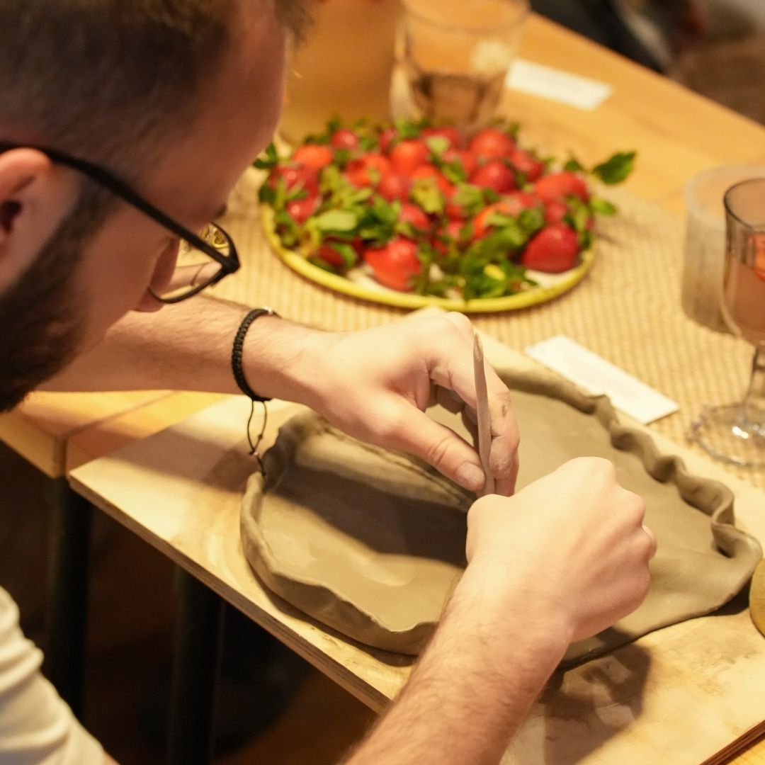 Solo Pottery Workshop in Brașov - Me, Myself and Clay