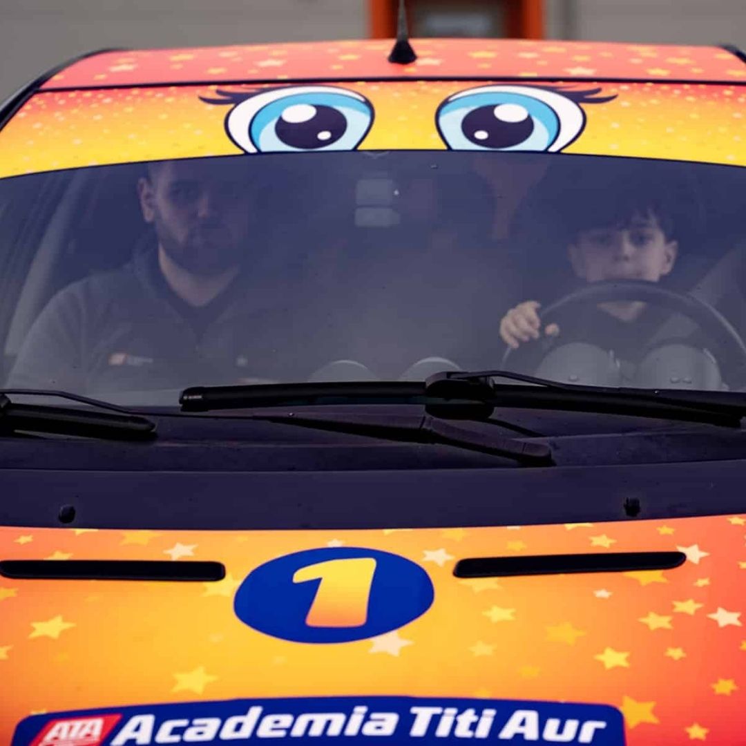 Experiența auto Family – copii la volan cu Academia Titi Aur
