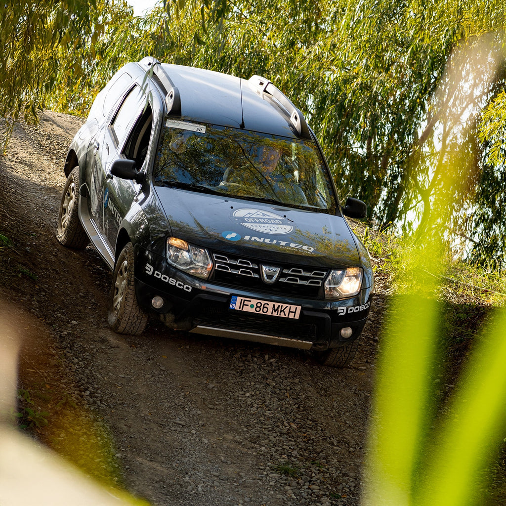 Experiență off-road all inclusive - 3 vehicule 4x4