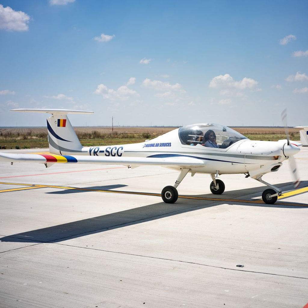 Lecție de zbor de inițiere cu avionul - Constanța