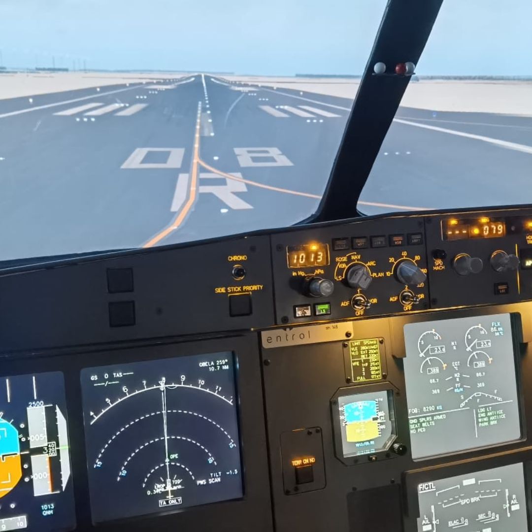 Simulator avioane Airbus A320 - Otopeni | Experiență pilot