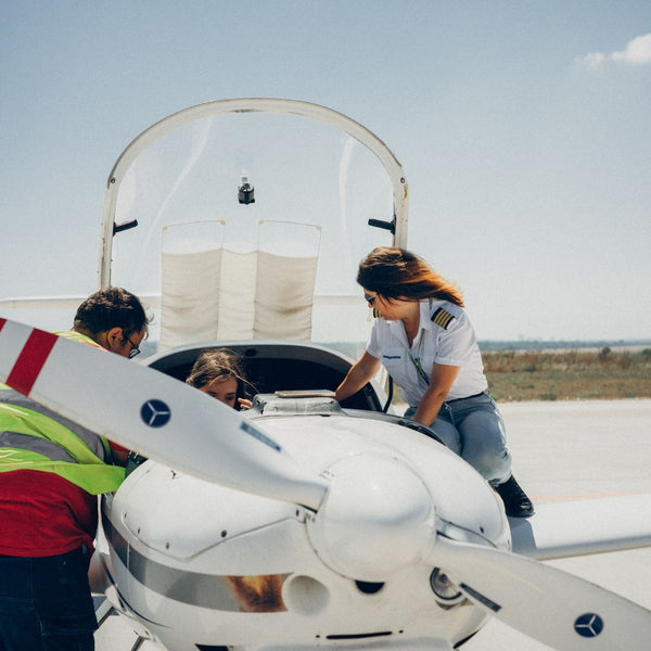 Scenic Flight Over the Sea by Plane for One Person