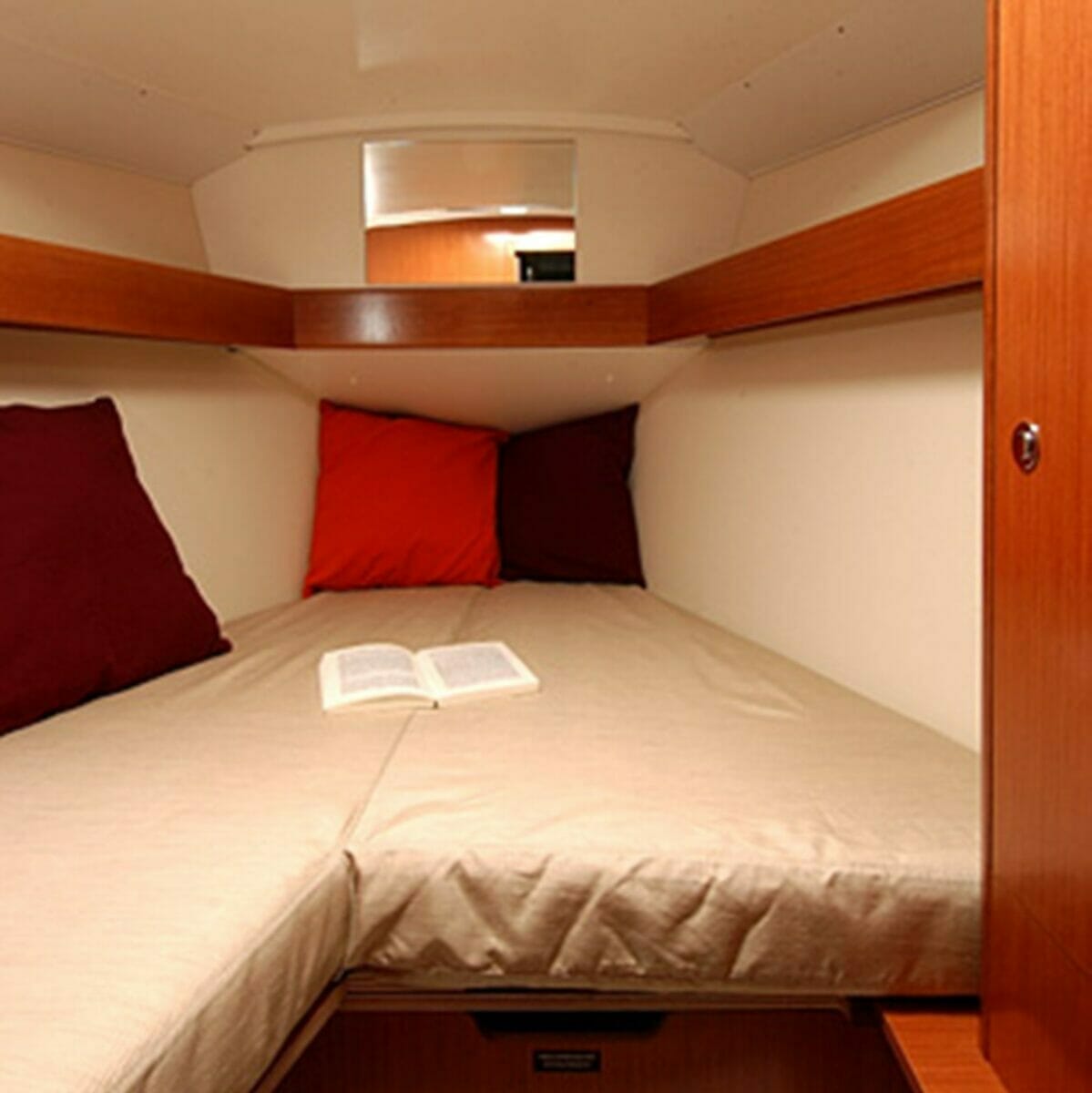 O noapte pe yacht