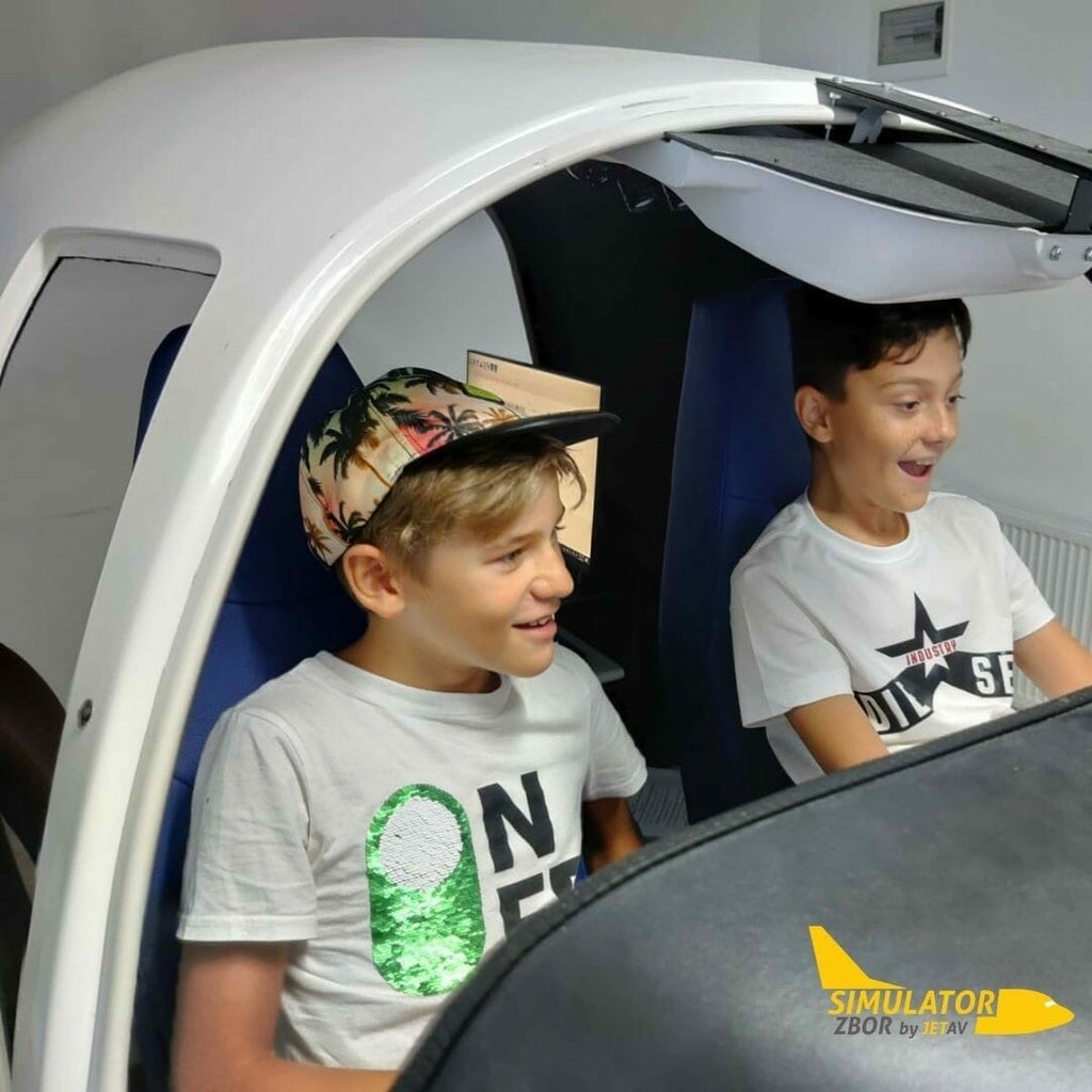 Simulator zbor copii - Experiență pilotaj SEP de la 7 ani