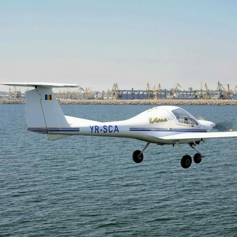 Zbor de agrement cu avionul la mare pentru o persoana