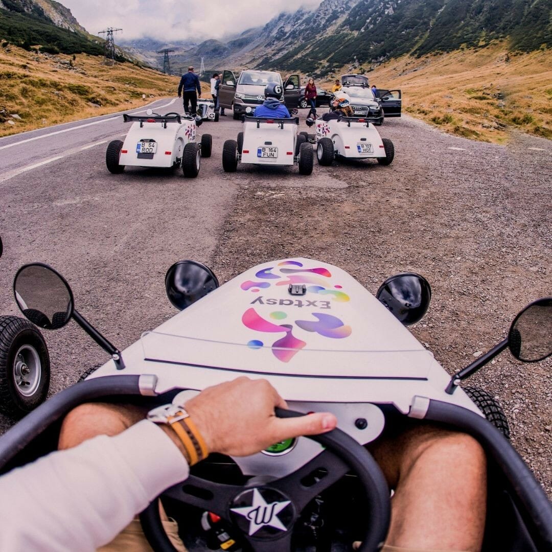 Hot Rod Fun Transfăgărășan - Tur cu mașinuțe retro