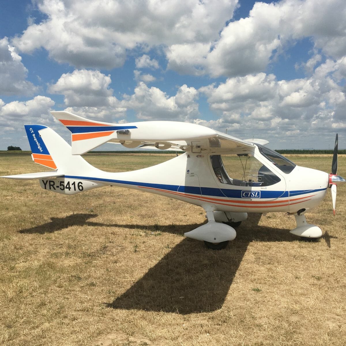 Presentation flight by plane - Danube, Simian island and the city of Drobeta